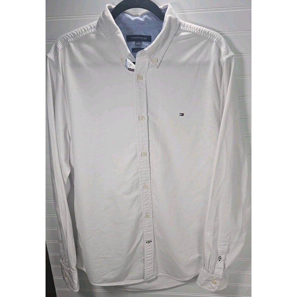 Tommy Hilfiger Custom Fit White Solid Cotton Long Sleeve Button-Down Shirt